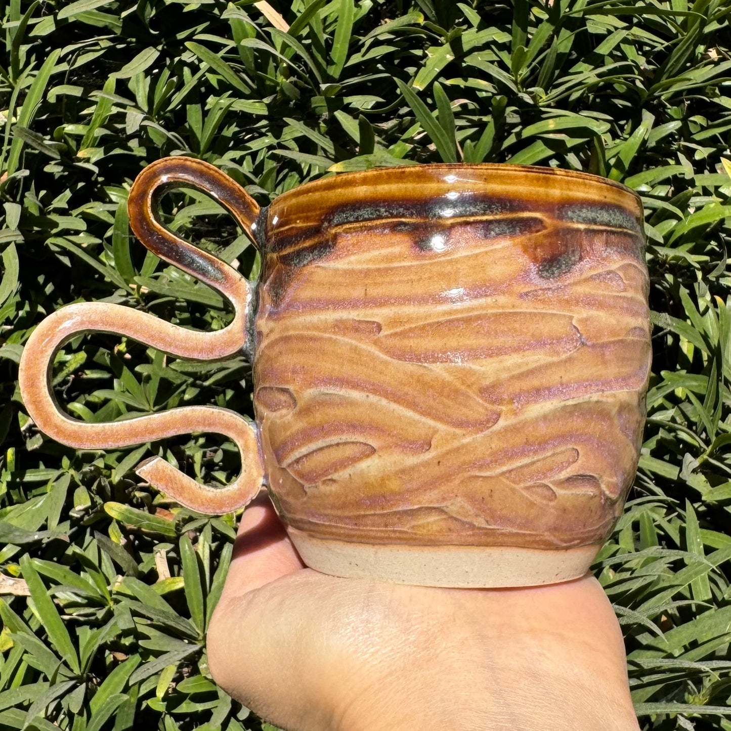 Brown with Pink Wavy Mug 12 oz
