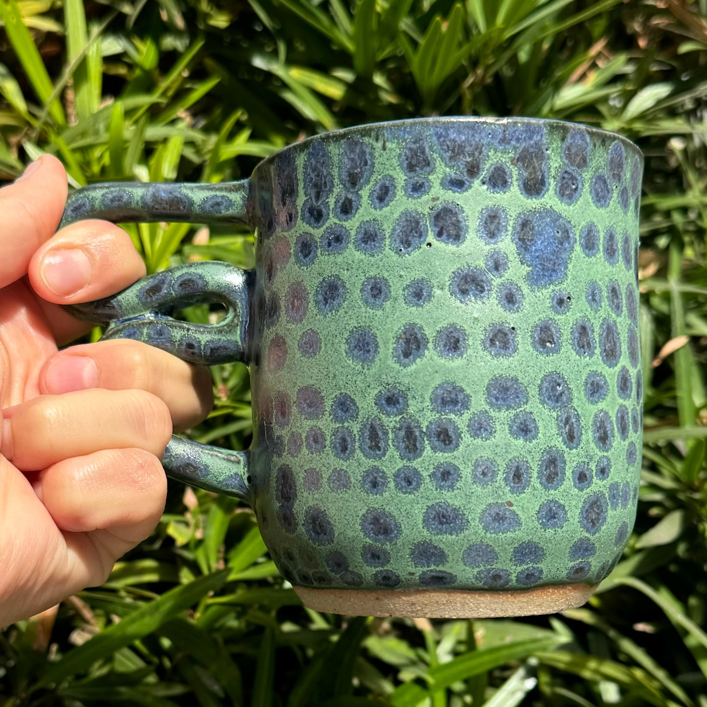 Green with Blue Dots Mug 16 oz
