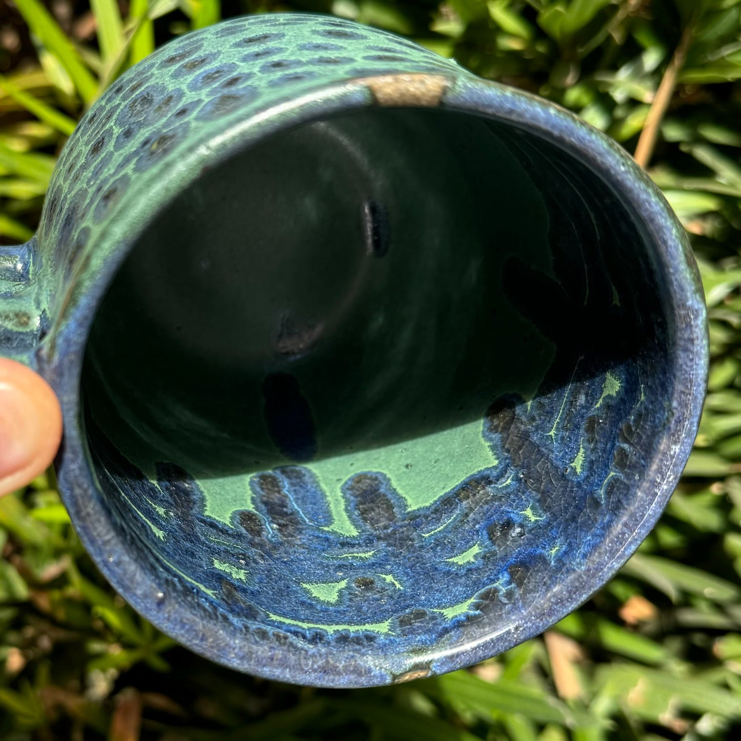 Green with Blue Dots Mug 16 oz