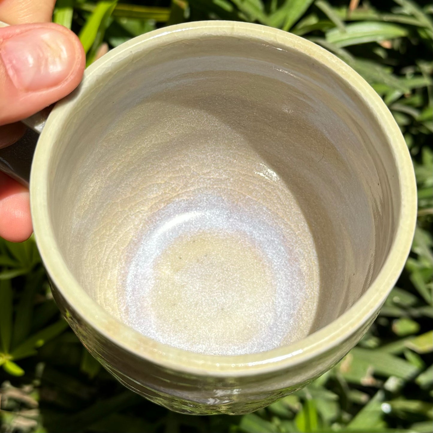 White and Pink Wavy Mug 10 oz