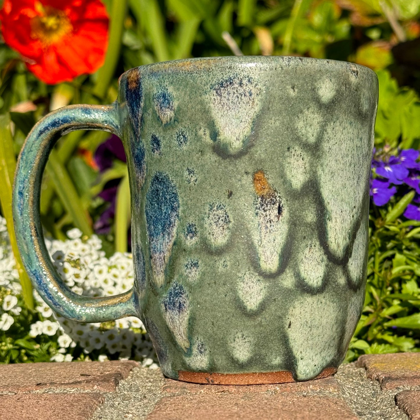 Green Polka Dot Mug 17 oz