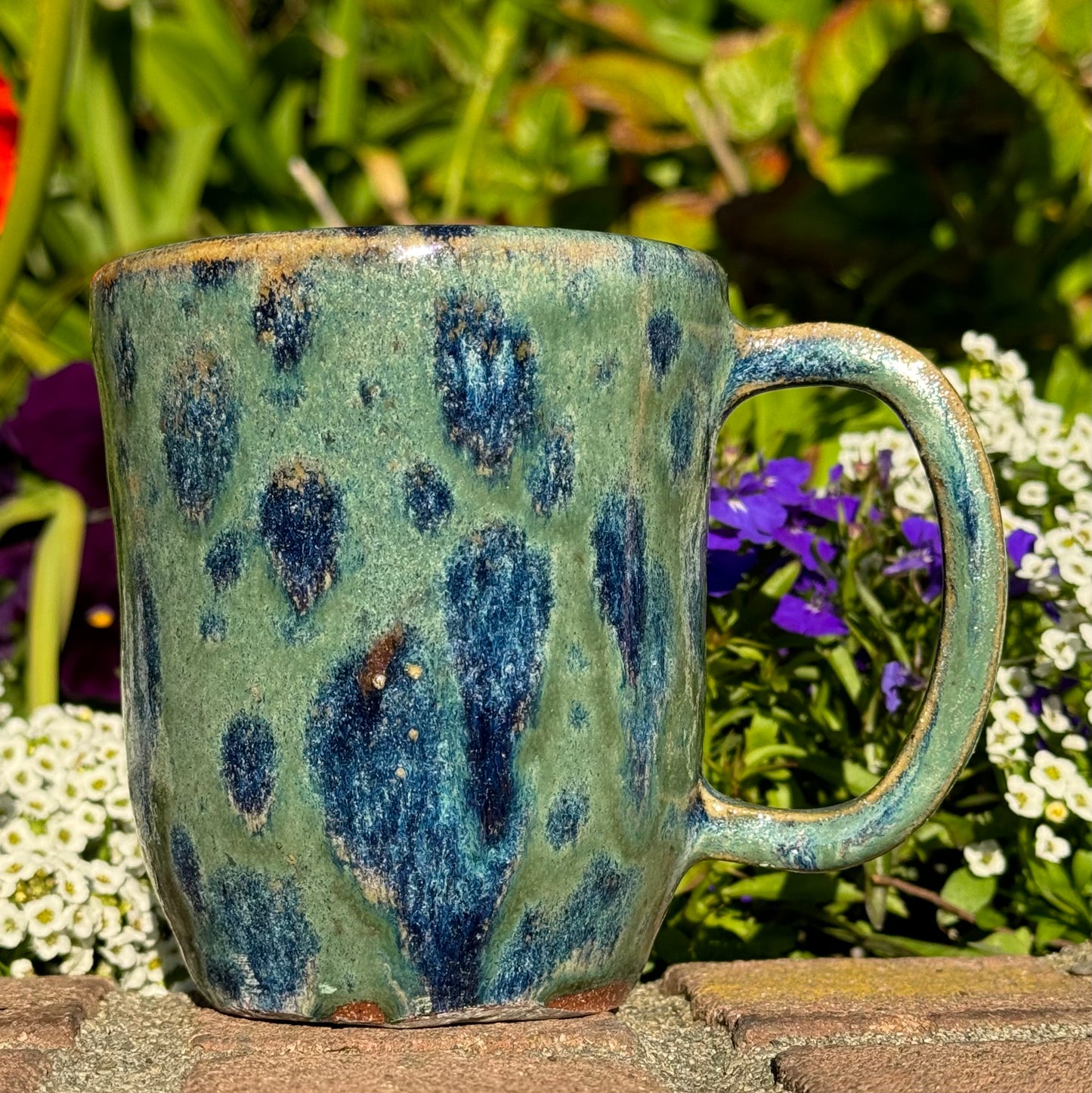 Green Polka Dot Mug 17 oz
