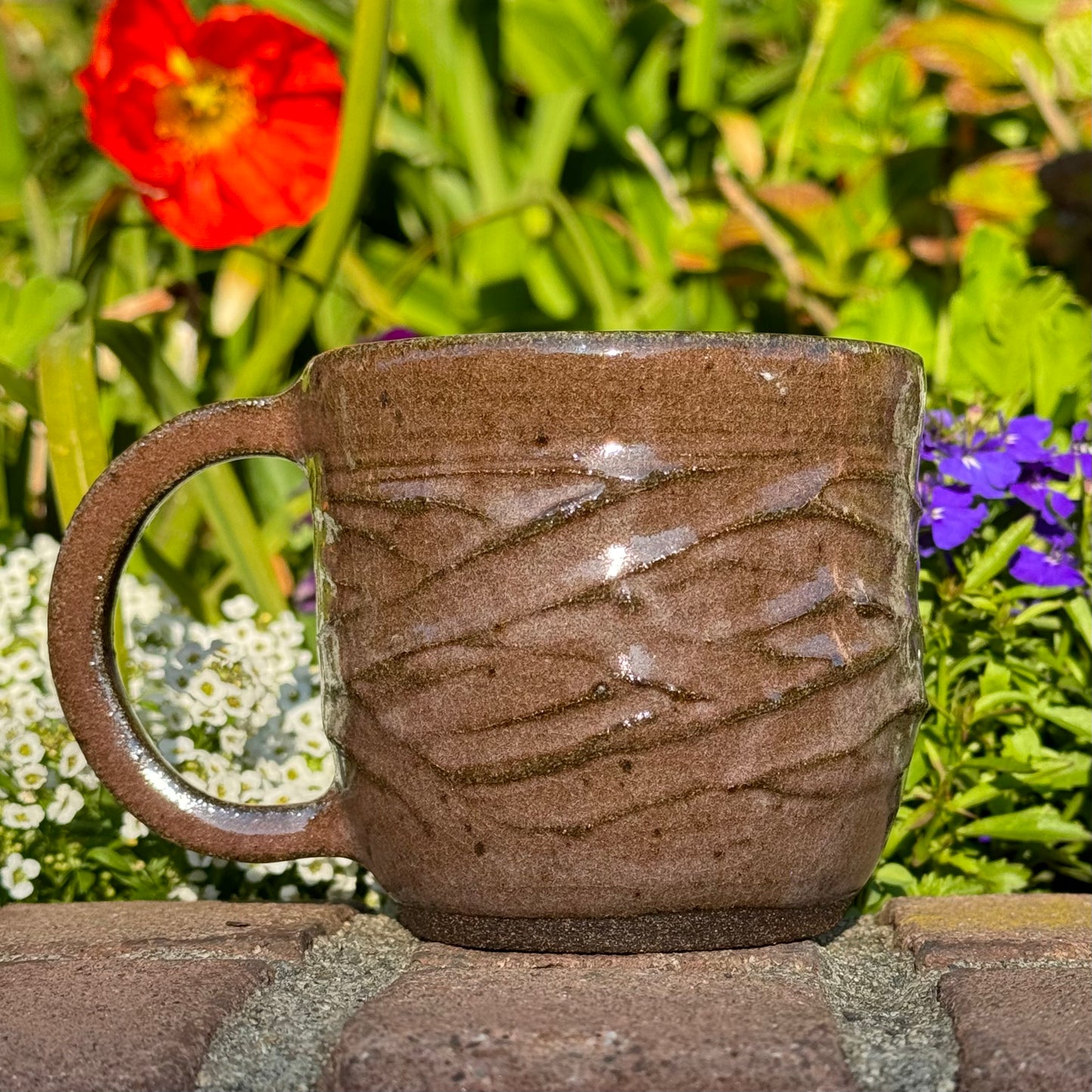 Brown Wavy Textured Mug 16 oz