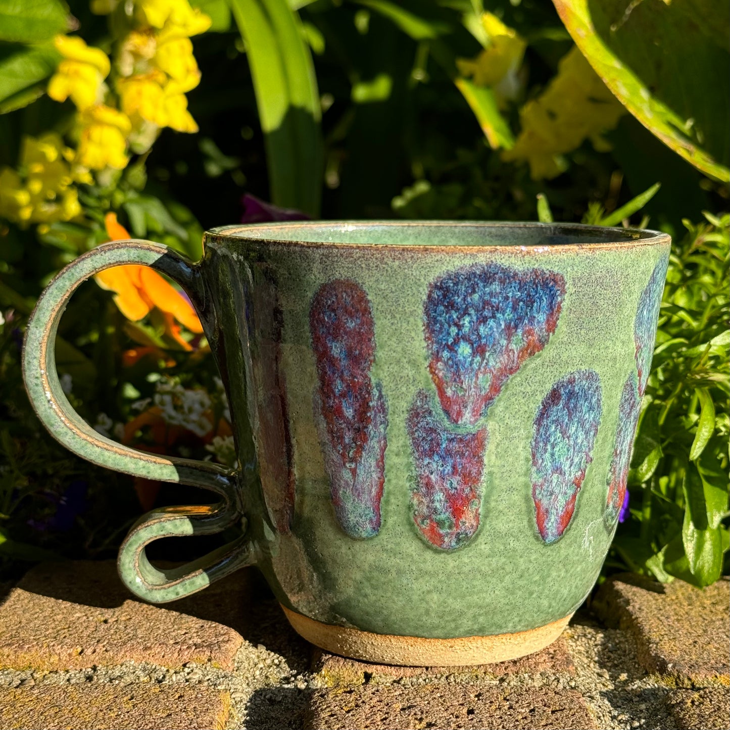 Green Dripping Mug 22 oz