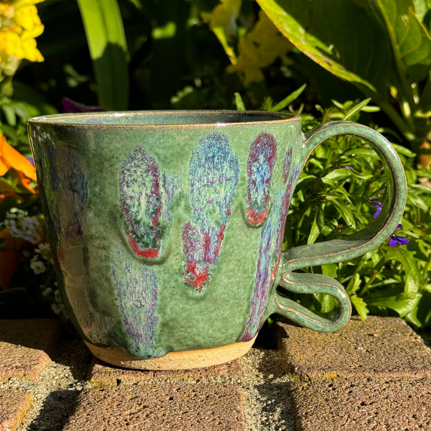 Green Dripping Mug 22 oz